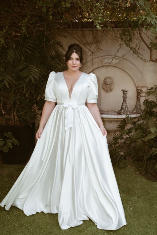 VESTIDO DE NOIVA PRINCESA BRANCO TULE COM BORDADOS – Maximus Atelier,  vestidos de noivas princesa de tule 