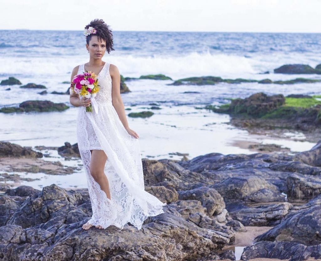 Tecidos ideais para casamento na praia