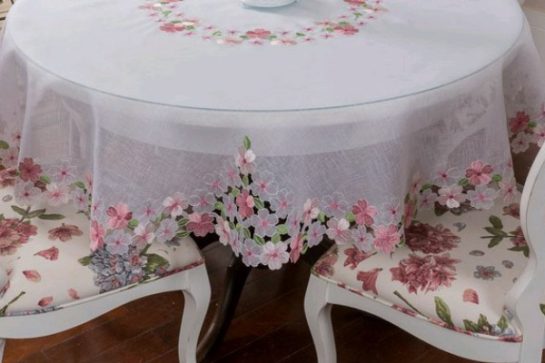 como fazer toalha de mesa